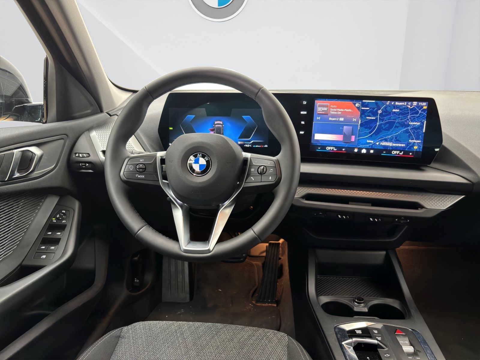 Fahrzeugabbildung BMW 120 [M Sport, Navi, 18 LMR, RFK, SHZ, LED]