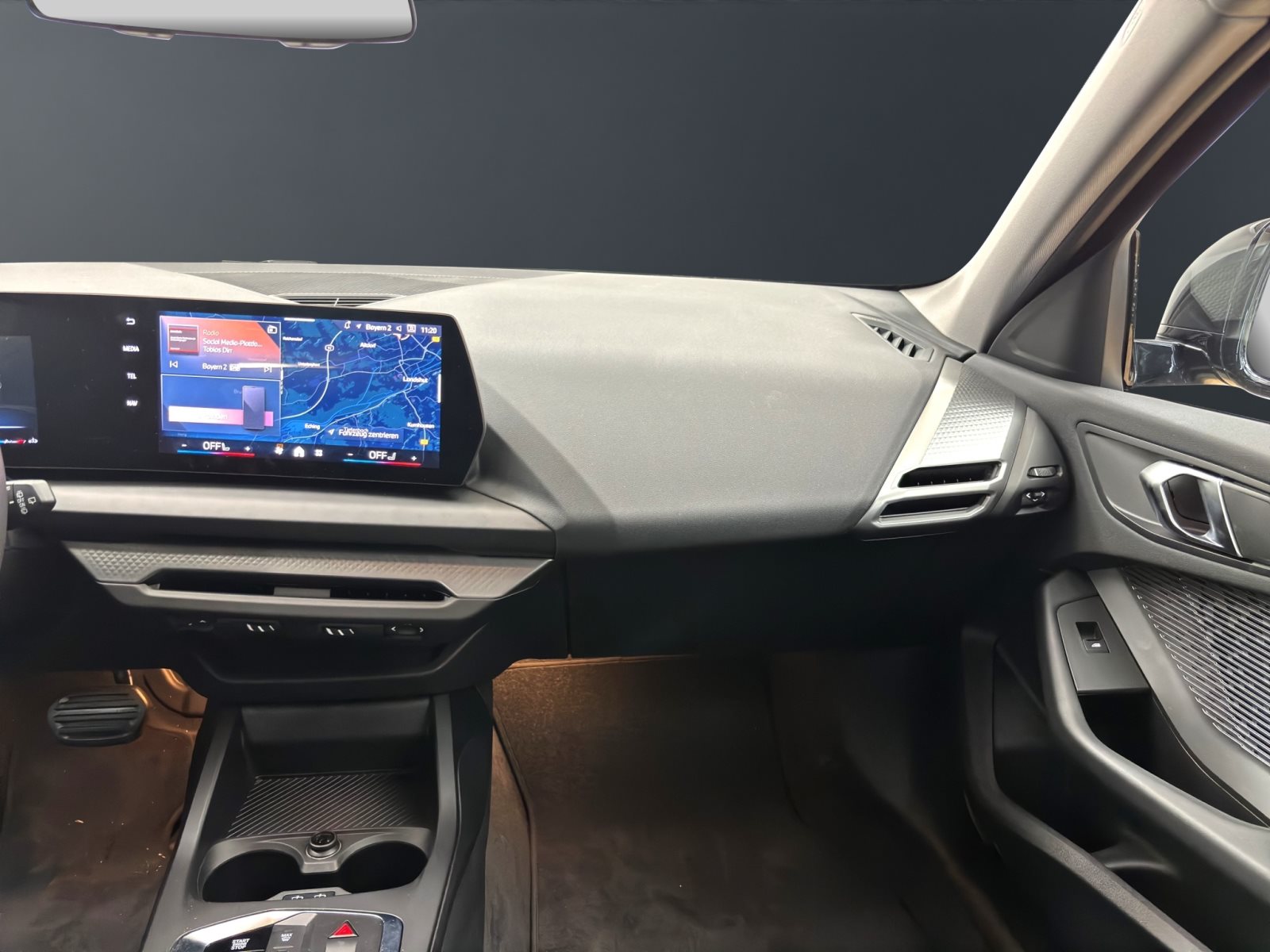 Fahrzeugabbildung BMW 120 [M Sport, Navi, 18 LMR, RFK, SHZ, LED]