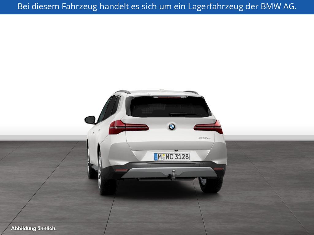 Fahrzeugabbildung BMW X3 20 xDrive