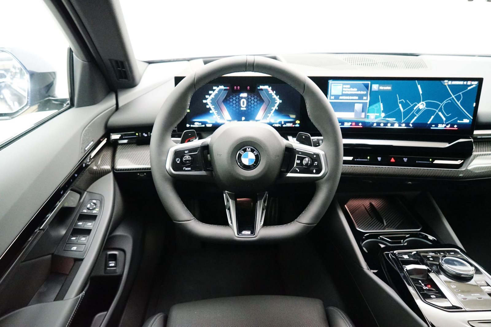 Fahrzeugabbildung BMW 540d xDrive Touring [M Sport, HUD, AHK, ACC, 21 LMR]