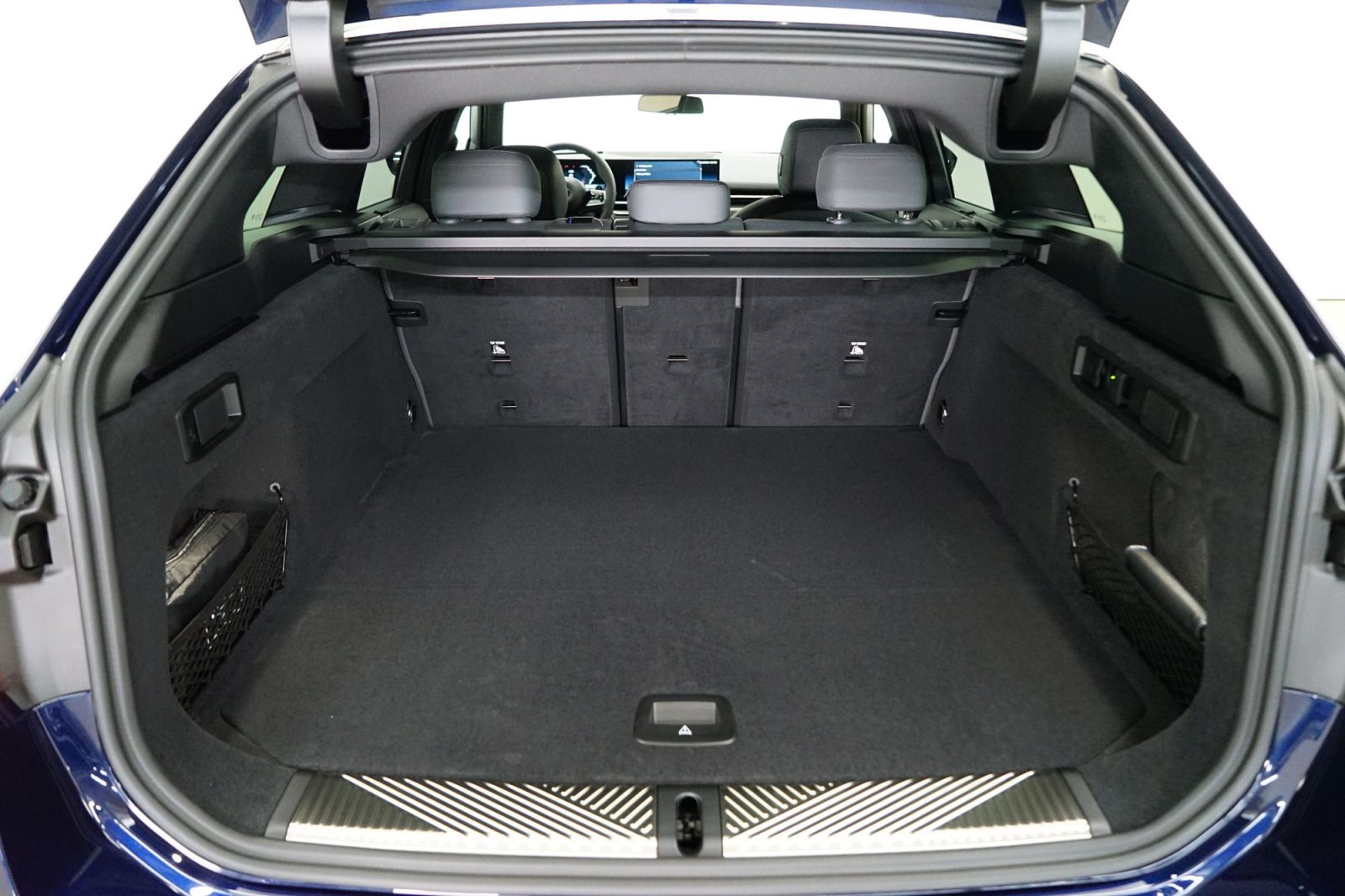 Fahrzeugabbildung BMW 540d xDrive Touring [M Sport, HUD, AHK, ACC, 21 LMR]