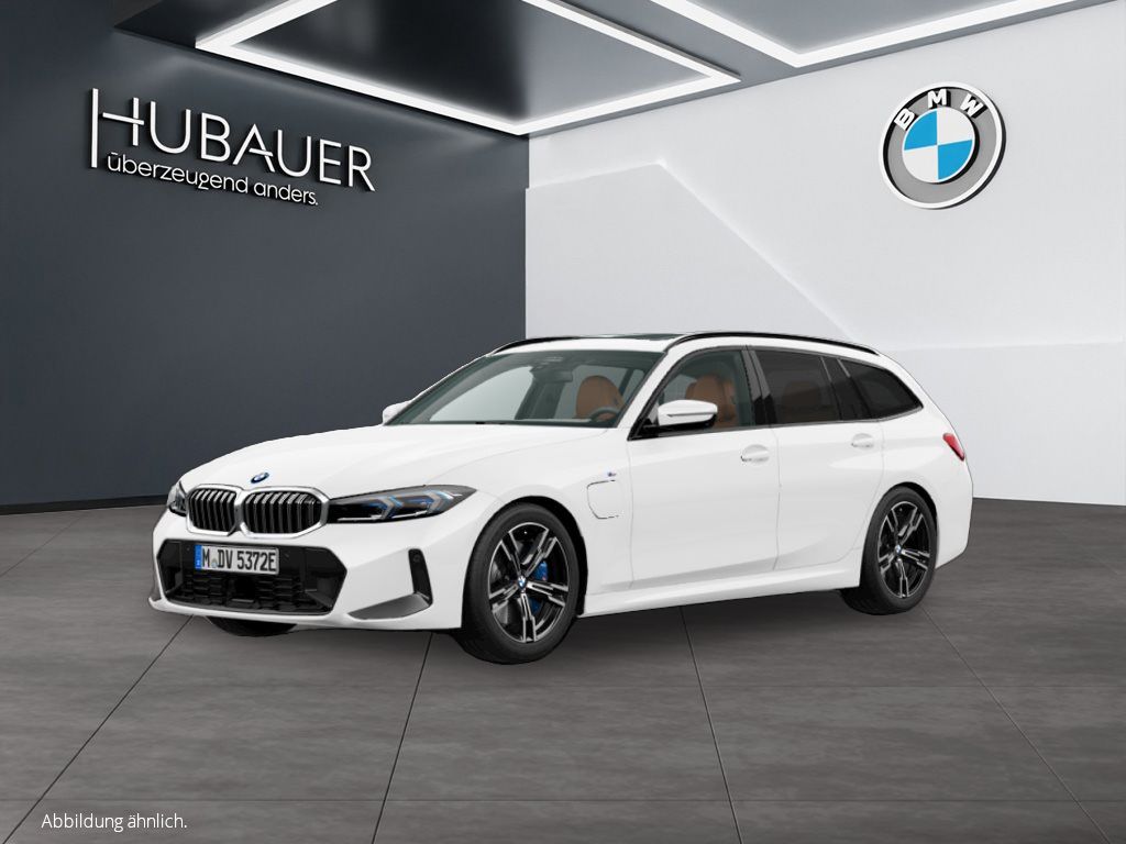 BMW 330e xDrive Touring