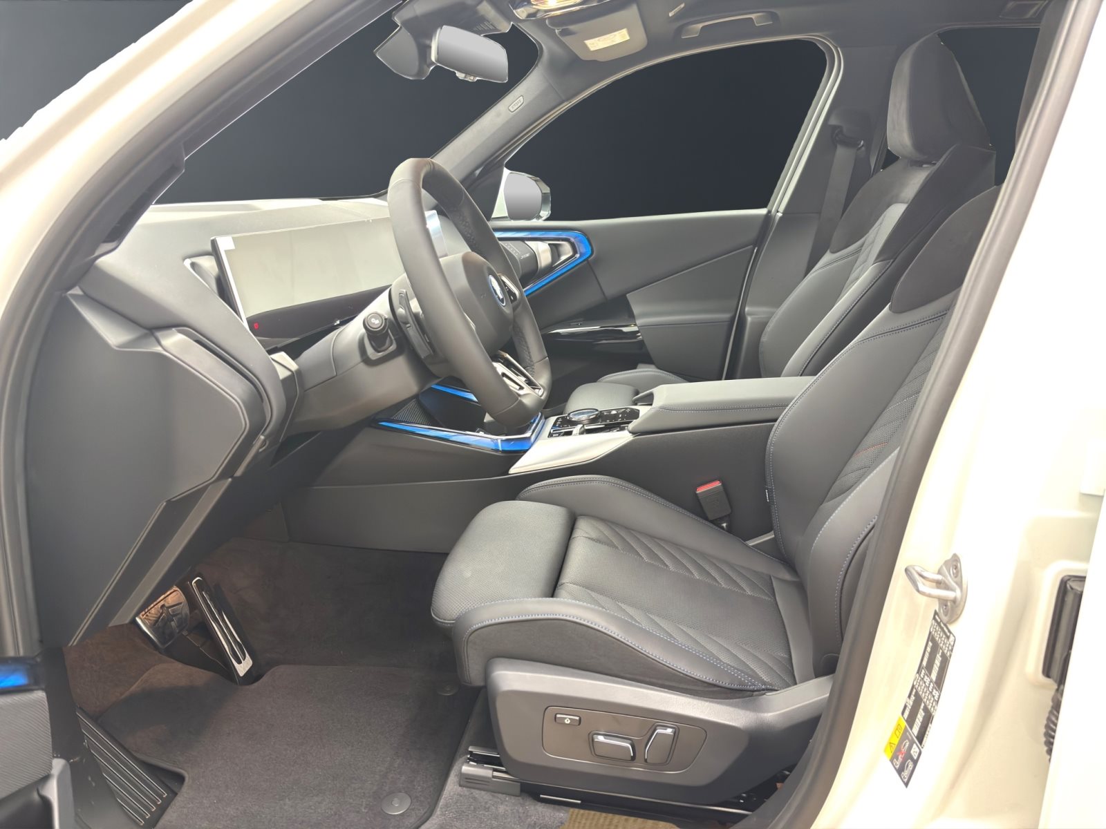 Fahrzeugabbildung BMW X3 xDrive30e [M Sport, AHK, ACC, RFK, 19 LMR]