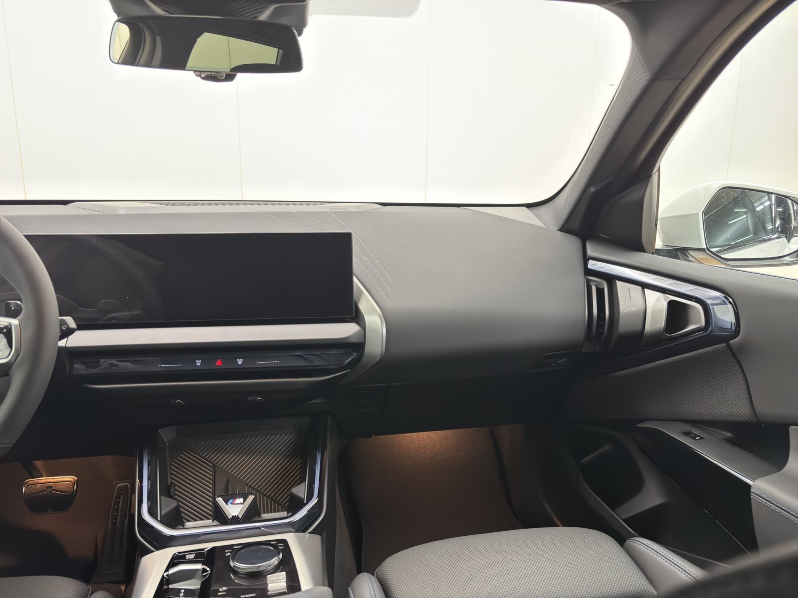 Fahrzeugabbildung BMW X3 xDrive30e [M Sport, AHK, ACC, RFK, 19 LMR]