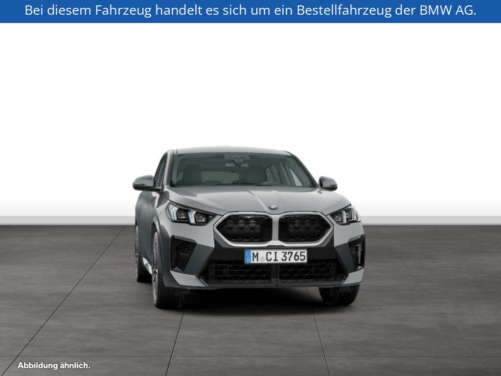 Fahrzeugabbildung BMW X2 sDrive20d