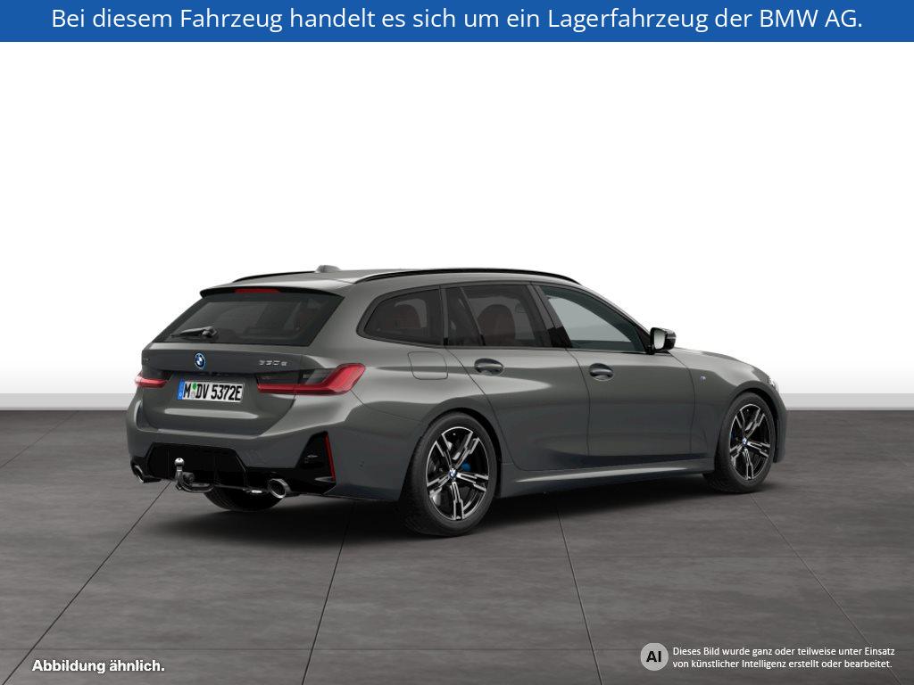 Fahrzeugabbildung BMW 330e xDrive Touring