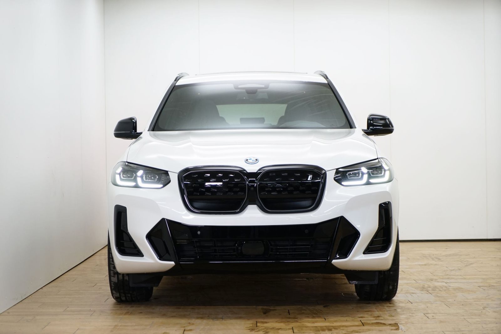 Fahrzeugabbildung BMW iX3 [Impressive, HUD, ACC, GSD, RFK, SHZ, LED]