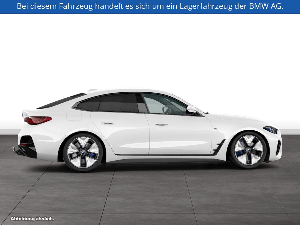 Fahrzeugabbildung BMW i4 xDrive40 Gran Coupé