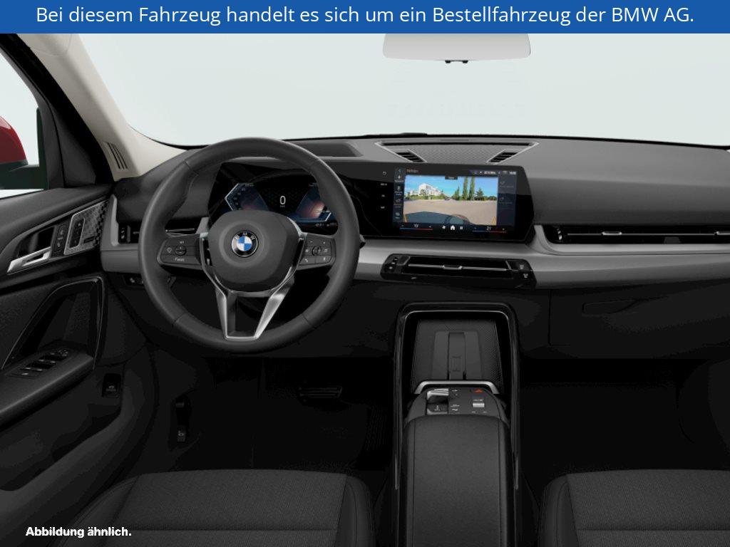 Fahrzeugabbildung BMW X2 sDrive20i