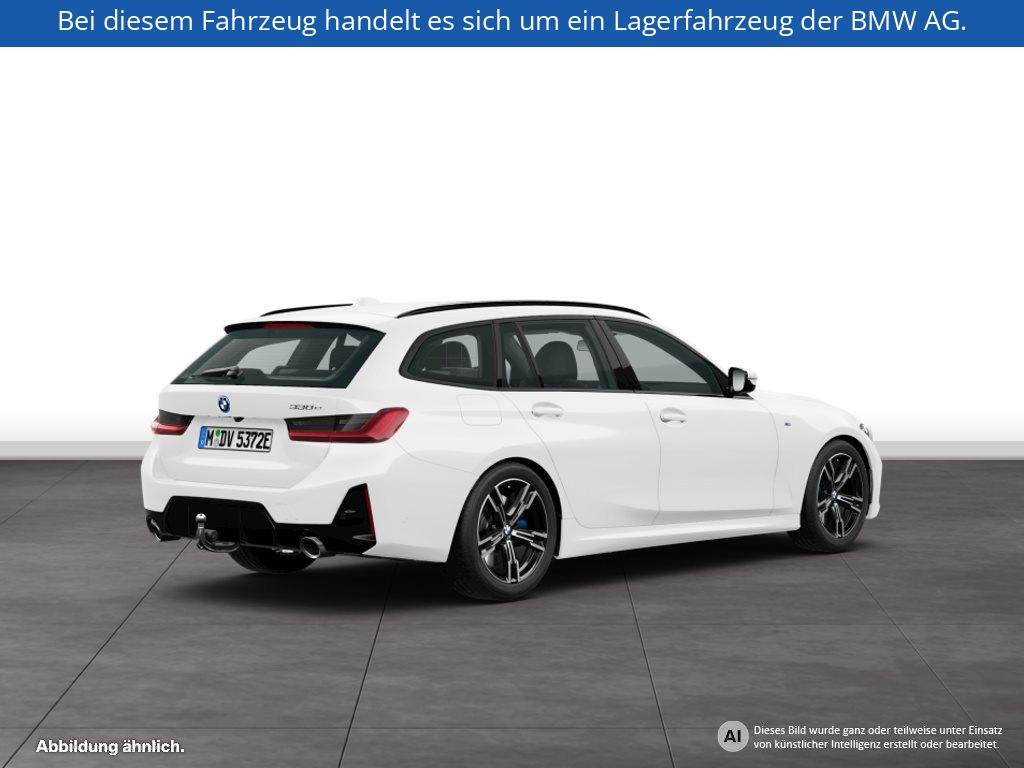 Fahrzeugabbildung BMW 330e Touring