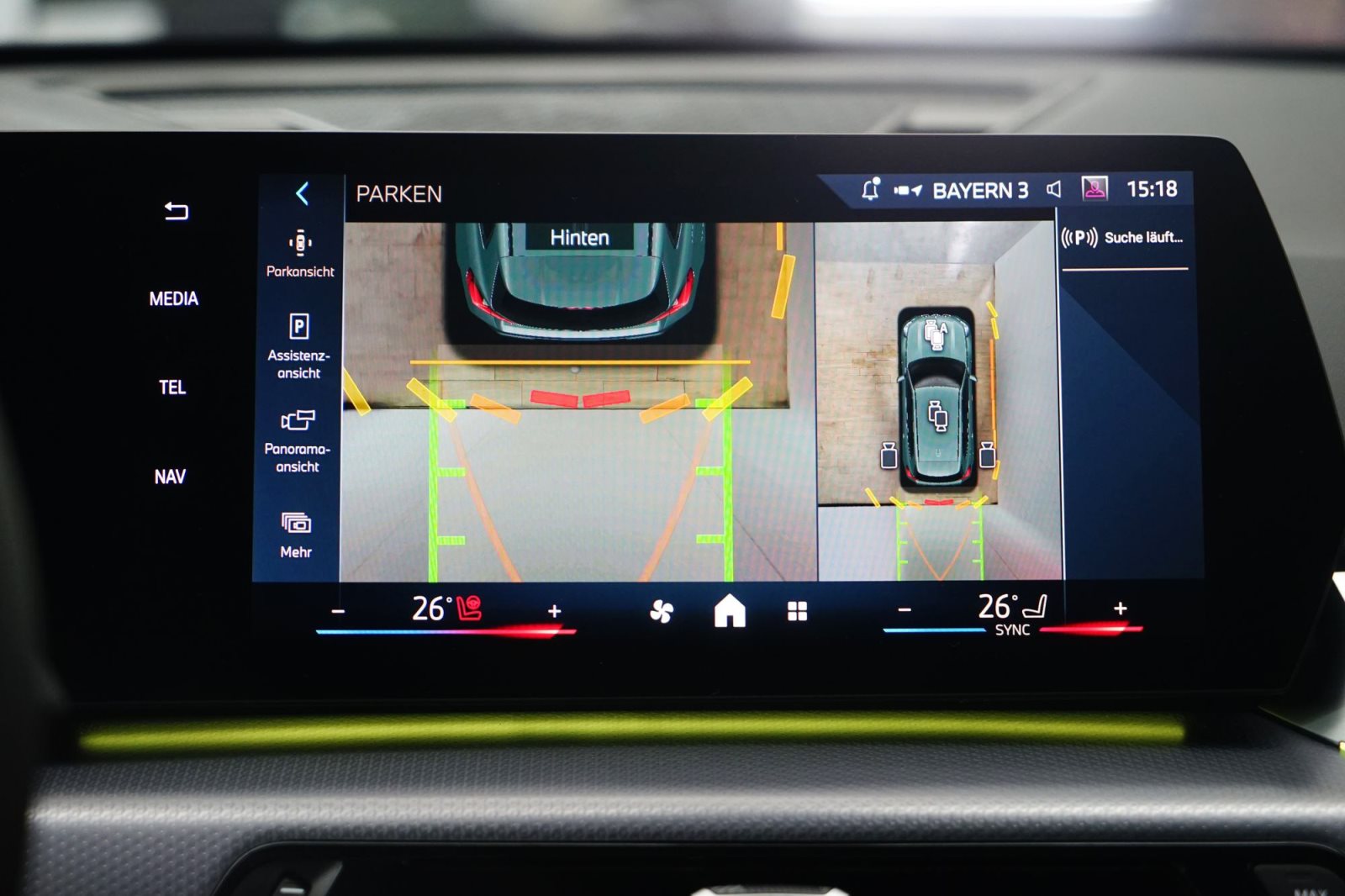 Fahrzeugabbildung BMW iX1 xDrive30 [M Sport, LC Prof., HUD. AHK, 19 ]