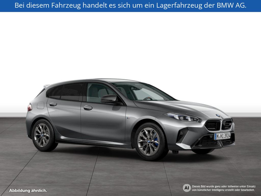 Fahrzeugabbildung BMW M135 xDrive