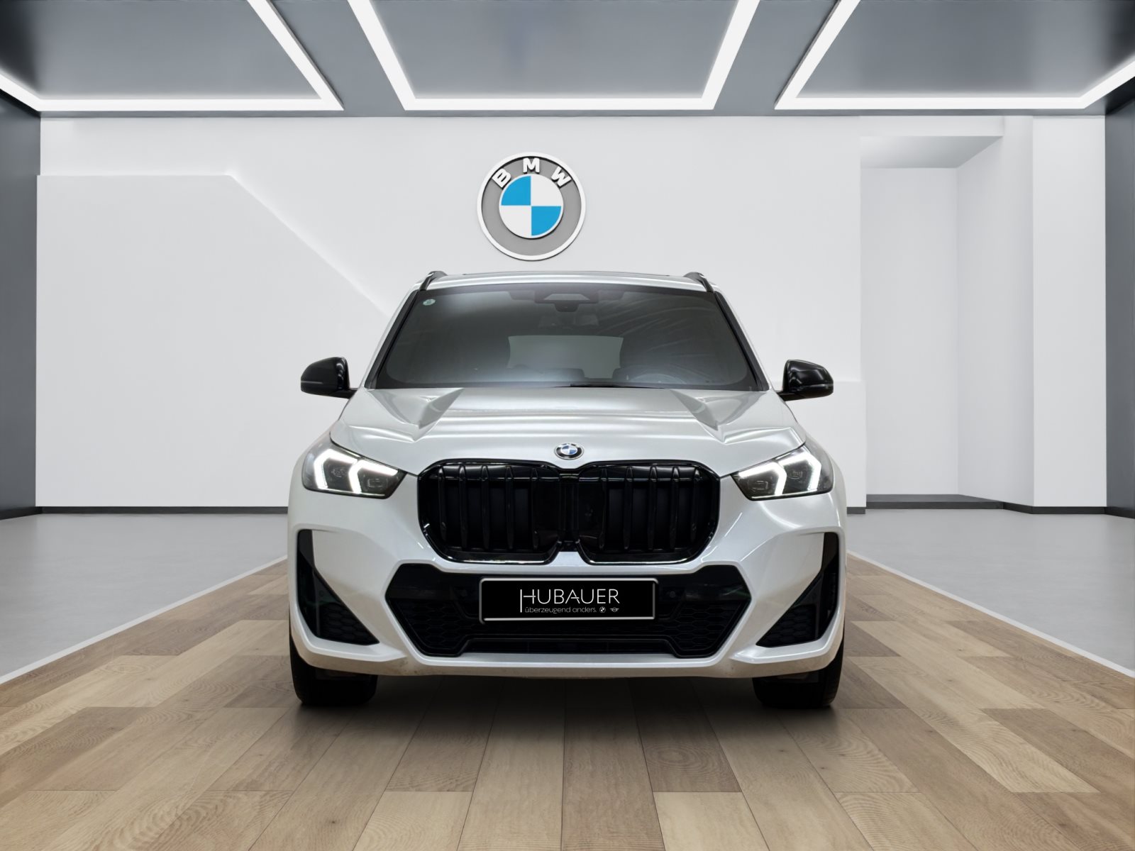 Fahrzeugabbildung BMW X1 xDrive23i [M Sport, HUD, LED, Pano, HK Sound]