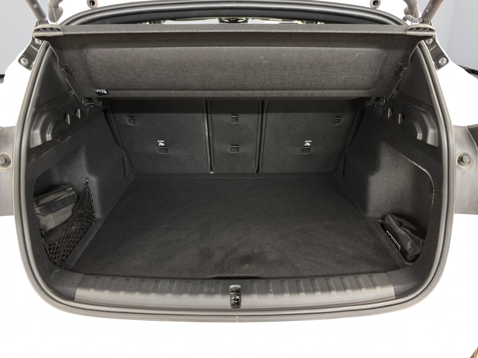 Fahrzeugabbildung BMW X1 xDrive23i [M Sport, HUD, LED, Pano, HK Sound]