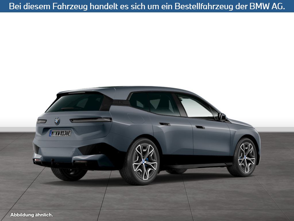 Fahrzeugabbildung BMW iX xDrive50