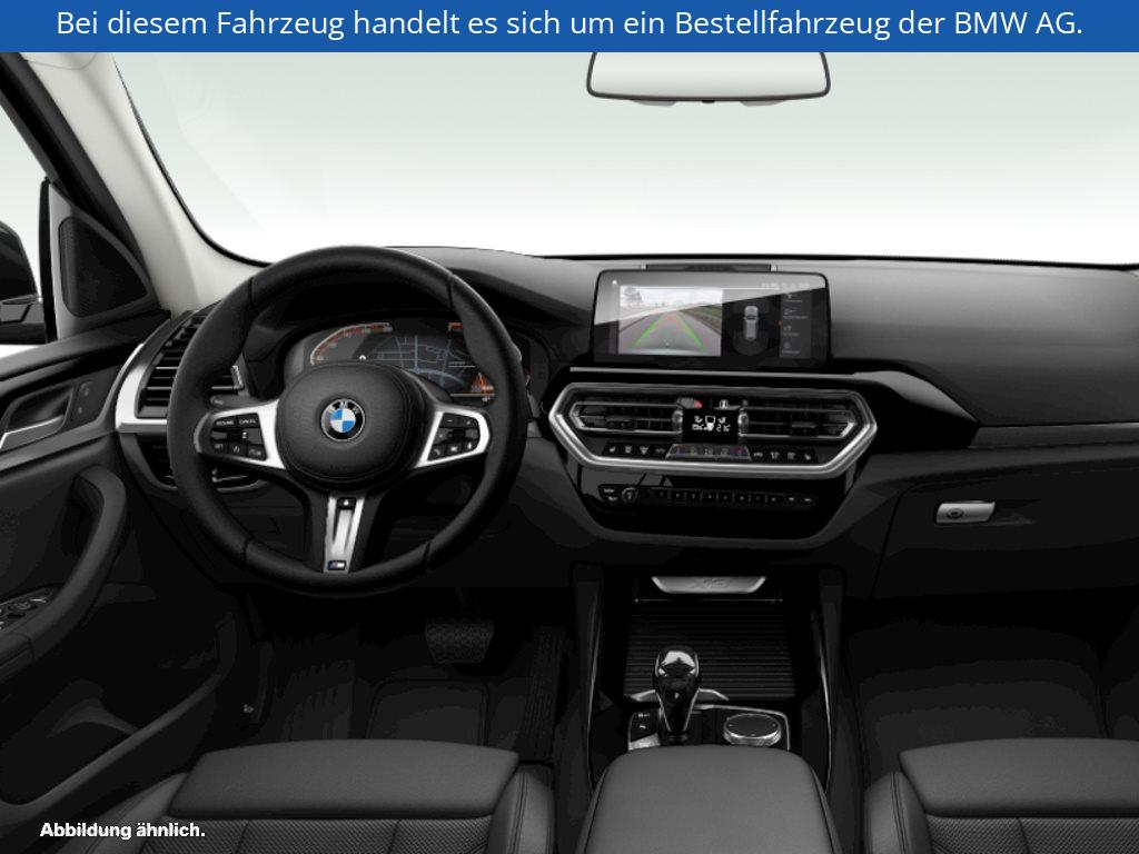Fahrzeugabbildung BMW X3 xDrive20i