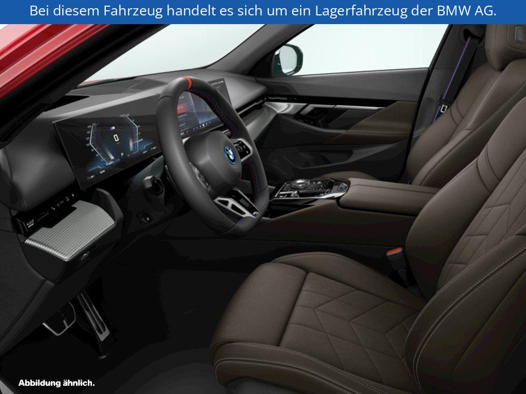 Fahrzeugabbildung BMW i5 M60 xDrive Touring