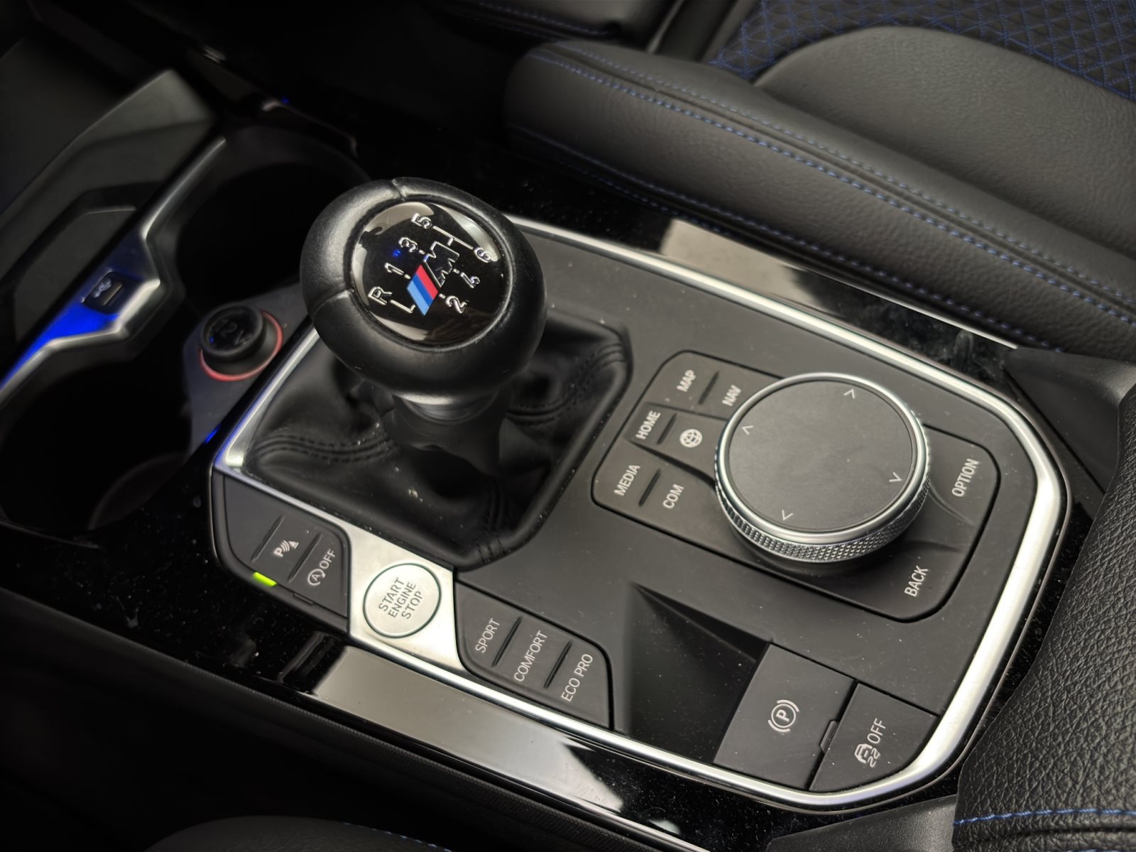Fahrzeugabbildung BMW 218i Gran Coupé [M Sport, LC Prof., PDC, SHZ]