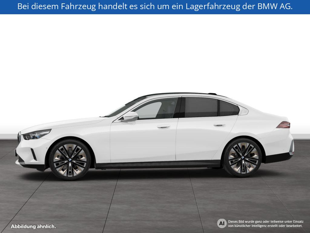 Fahrzeugabbildung BMW 520i Limousine