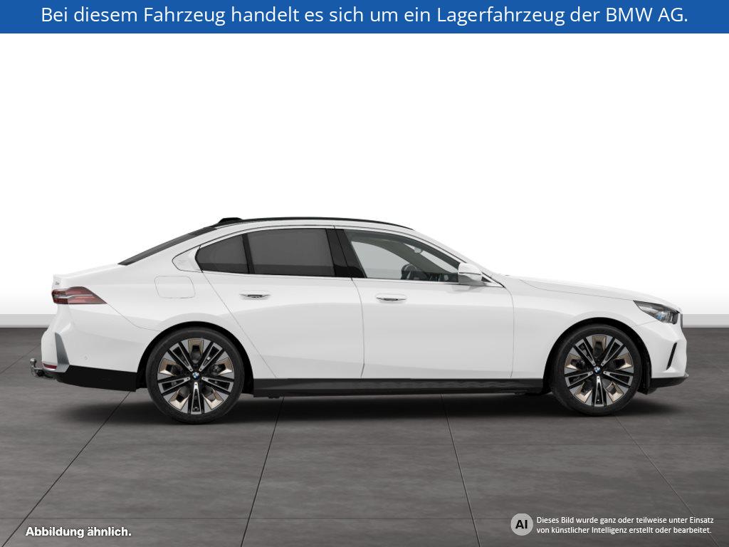 Fahrzeugabbildung BMW 520i Limousine
