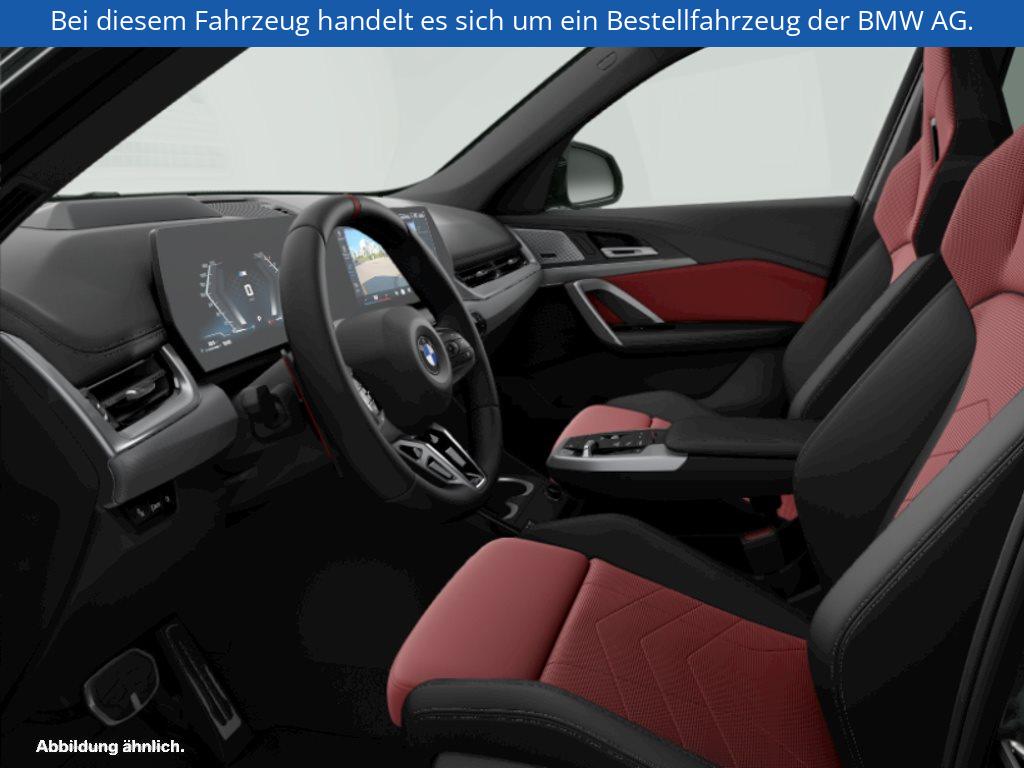 Fahrzeugabbildung BMW X1 M35i xDrive