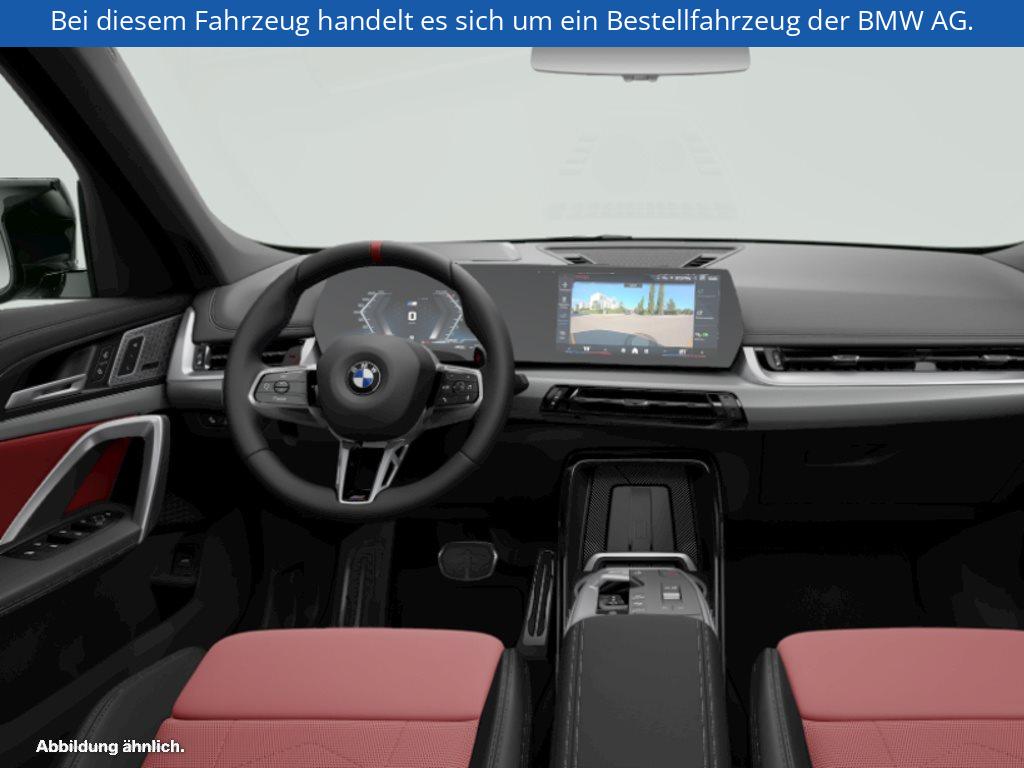 Fahrzeugabbildung BMW X1 M35i xDrive