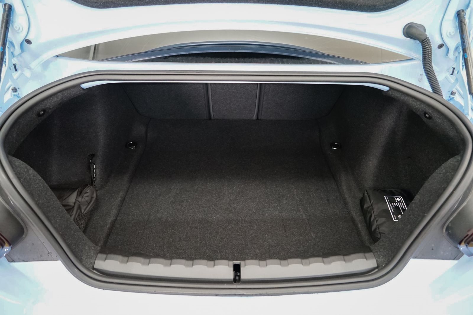 Fahrzeugabbildung BMW M2 Coupé [LC Plus, LED, RFK, HiFi, SHZ]