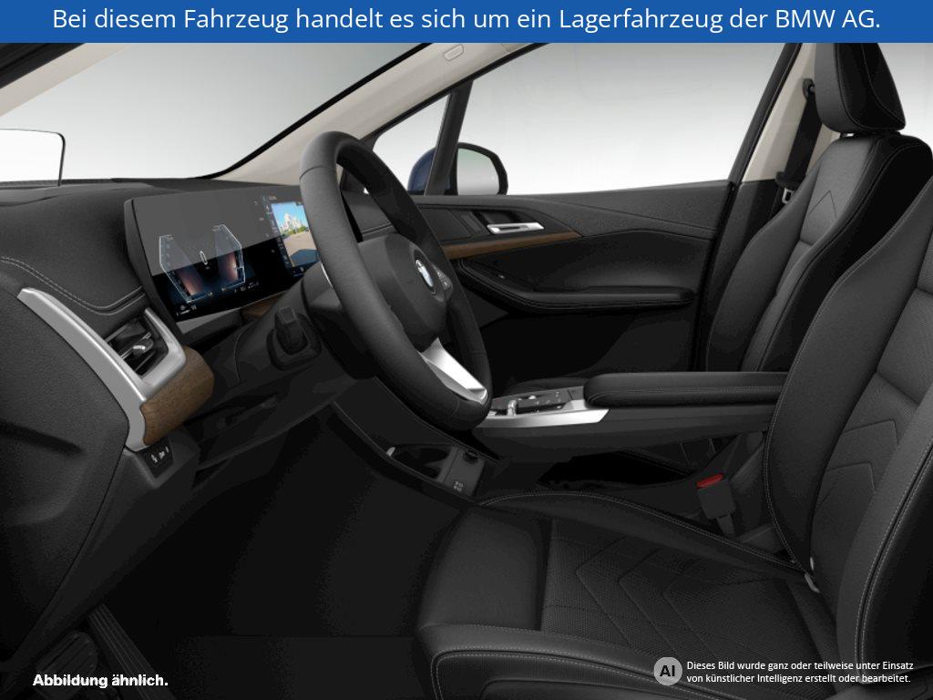 Fahrzeugabbildung BMW 220i Active Tourer