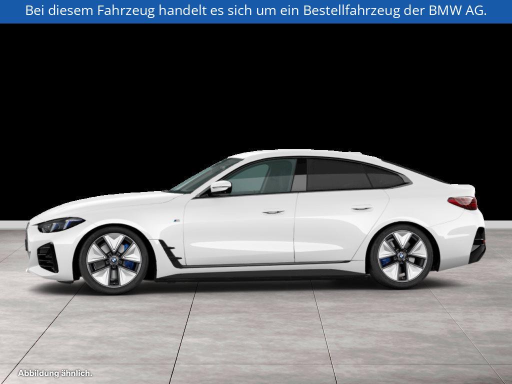 Fahrzeugabbildung BMW i4 xDrive40 Gran Coupé
