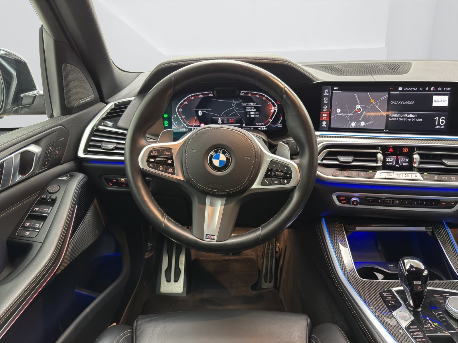 Fahrzeugabbildung BMW X5 xDrive40d [M Sport, Laser, Standhz., 21 LMR]