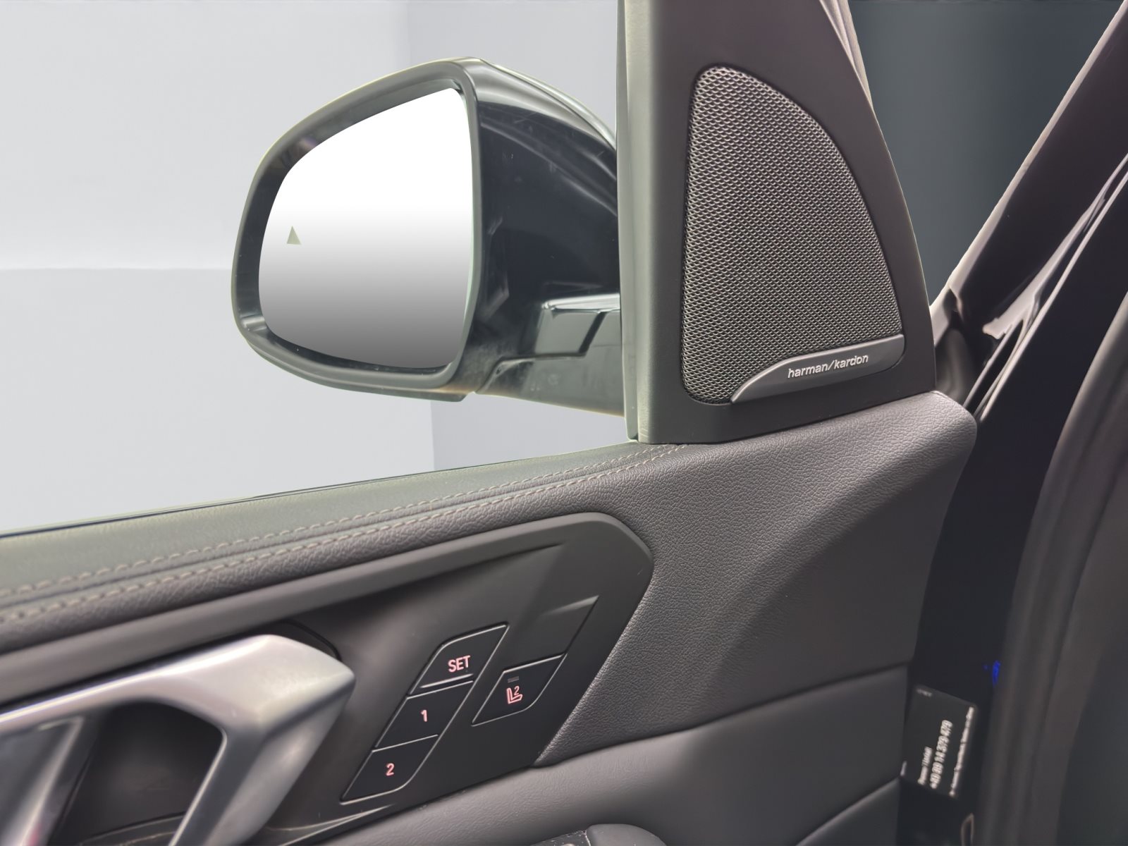 Fahrzeugabbildung BMW X5 xDrive40d [M Sport, Laser, Standhz., 21 LMR]