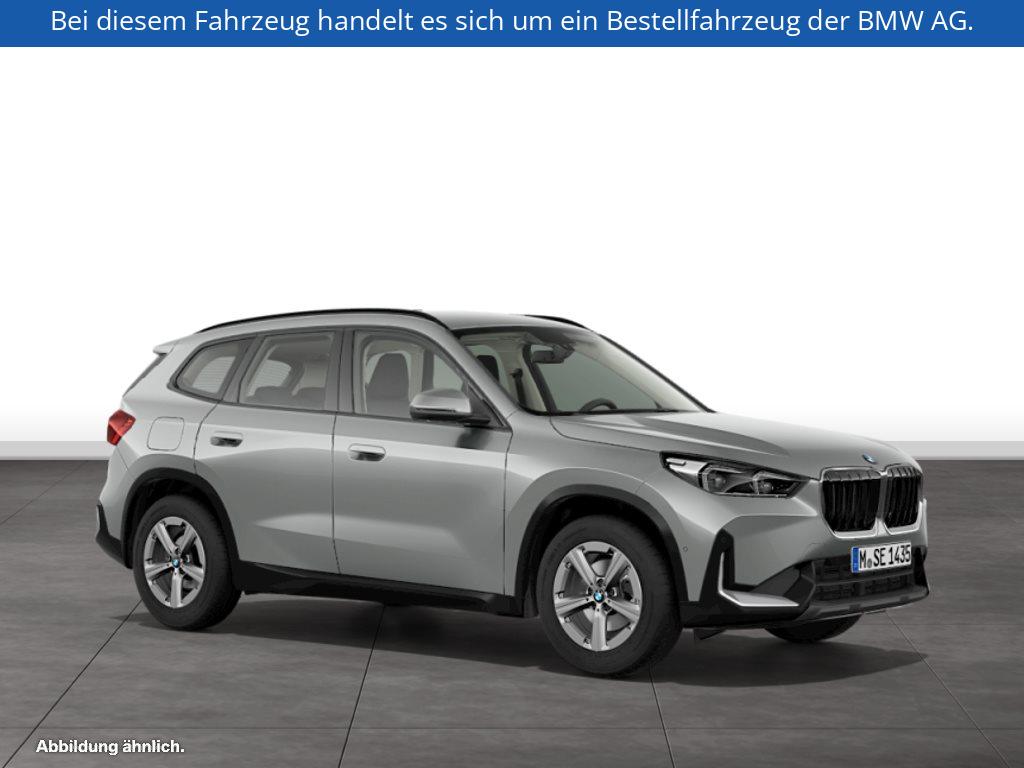Fahrzeugabbildung BMW X1 sDrive20i