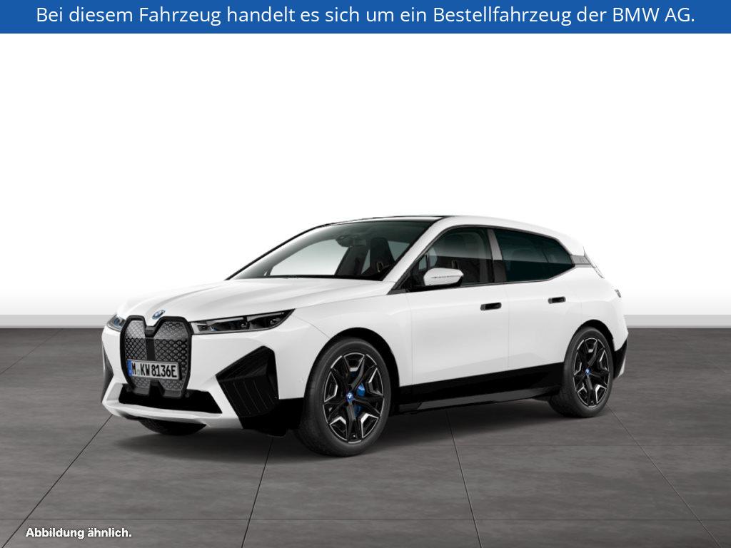 BMW iX xDrive50