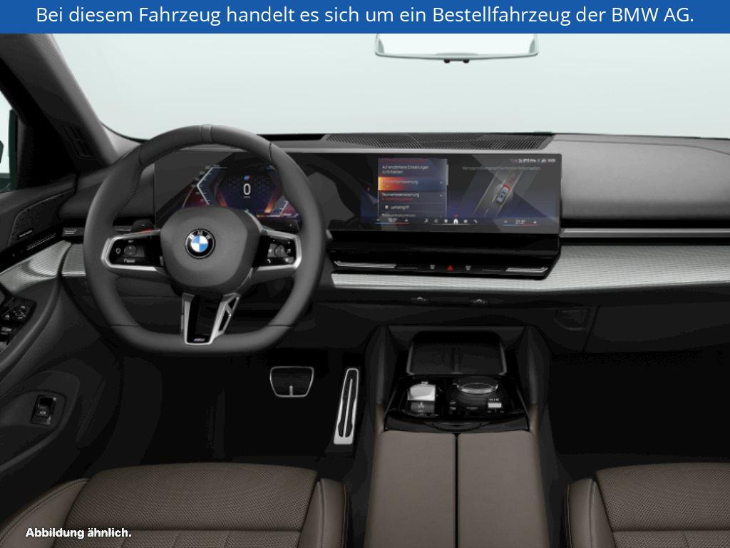 Fahrzeugabbildung BMW 520d xDrive Touring