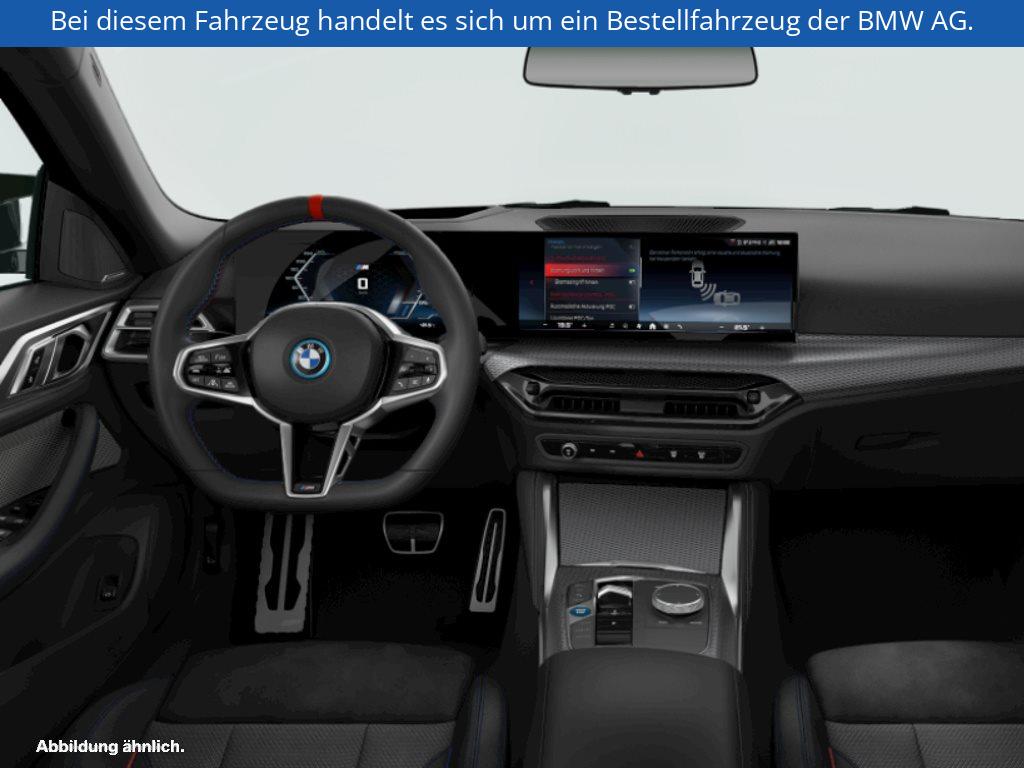 Fahrzeugabbildung BMW i4 M50 xDrive Gran Coupé