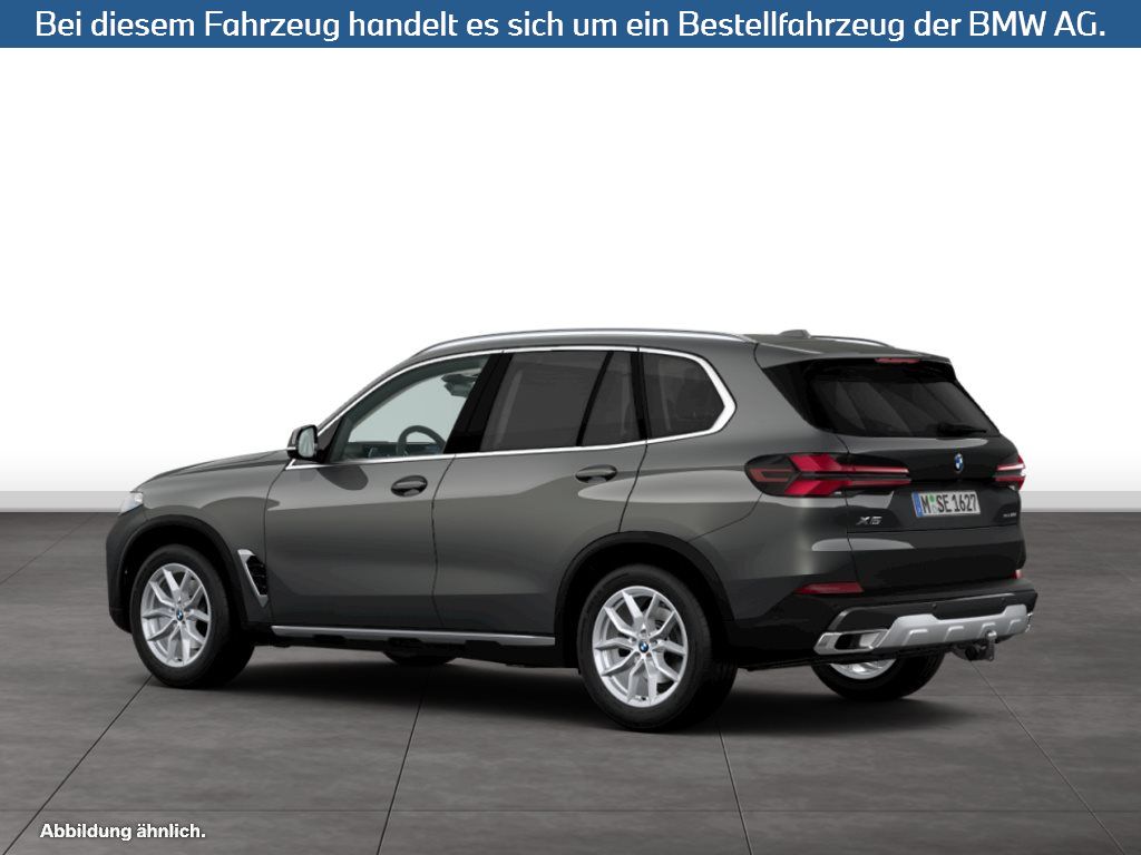 Fahrzeugabbildung BMW X5 xDrive30d