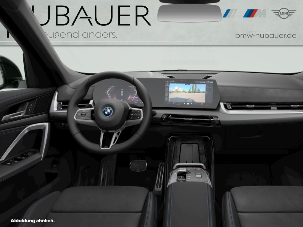 Fahrzeugabbildung BMW iX1 xDrive30 [M Sport, AHK, Pano, DA Prof, 360°]