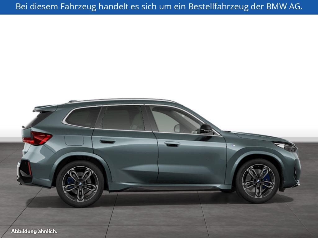 Fahrzeugabbildung BMW X1 M35i xDrive