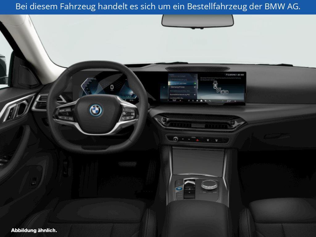 Fahrzeugabbildung BMW i4 eDrive40 Gran Coupé