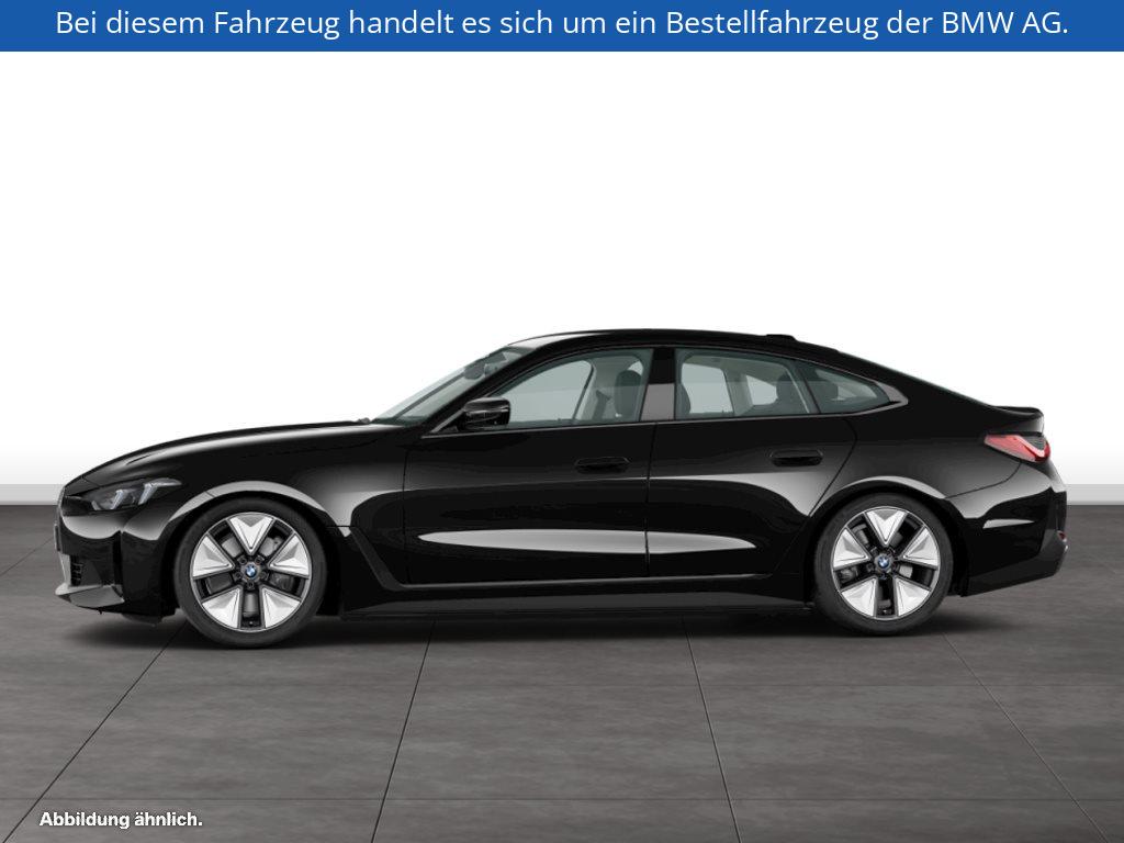 Fahrzeugabbildung BMW i4 eDrive40 Gran Coupé