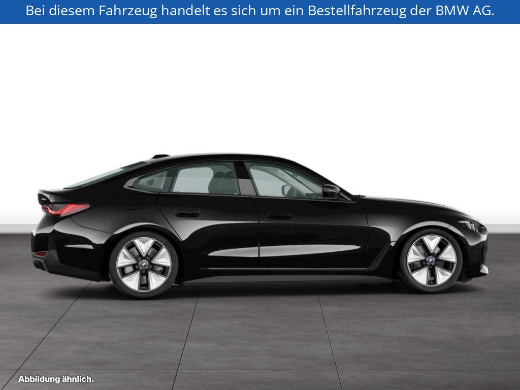 Fahrzeugabbildung BMW i4 eDrive40 Gran Coupé