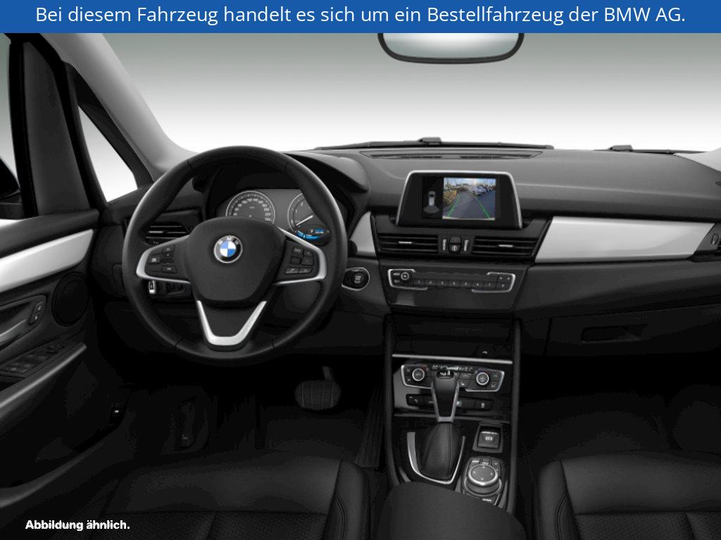 Fahrzeugabbildung BMW 225 Active Tourer 225xe iPerformance