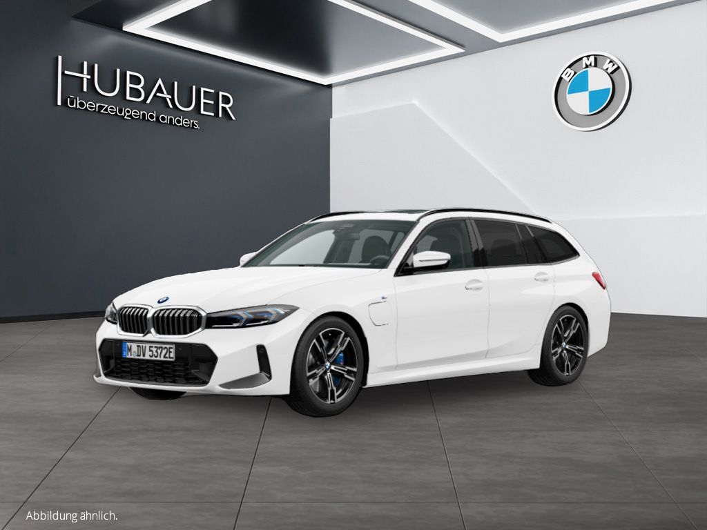 BMW 330e Touring