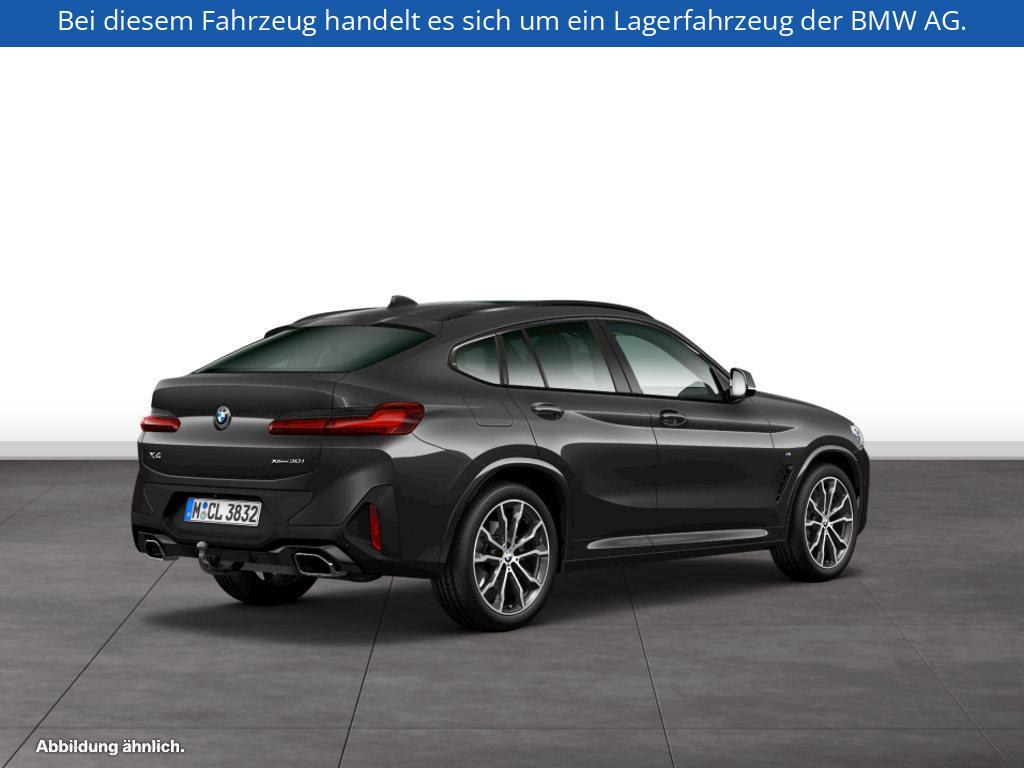 Fahrzeugabbildung BMW X4 xDrive30i
