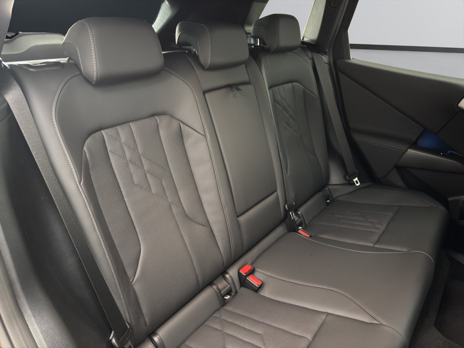 Fahrzeugabbildung BMW X3 20d xDrive [M Sport, HUD, AHK, ACC, h&k Sound]