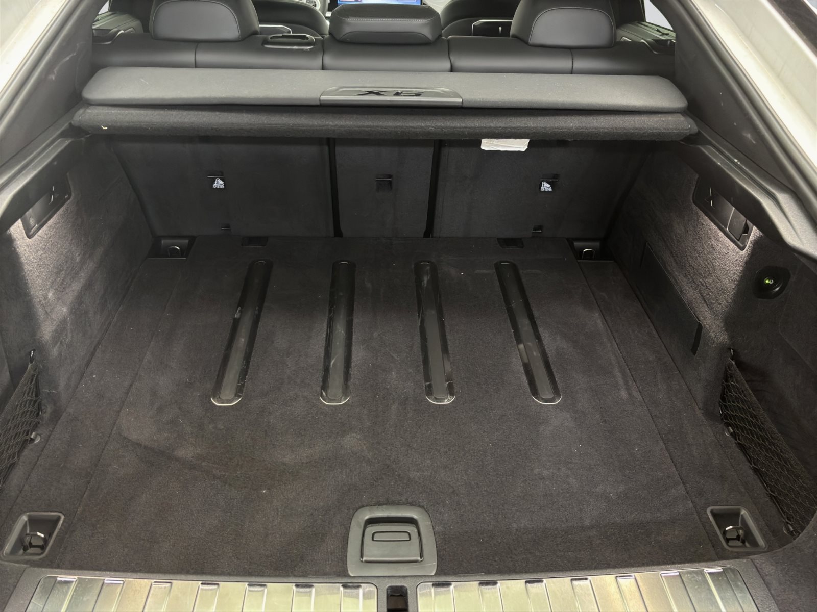 Fahrzeugabbildung BMW X6 xDrive30d [M Sport, HK Sound, Standhz., AHK]