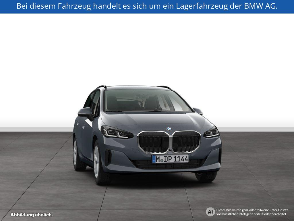 Fahrzeugabbildung BMW 220i Active Tourer