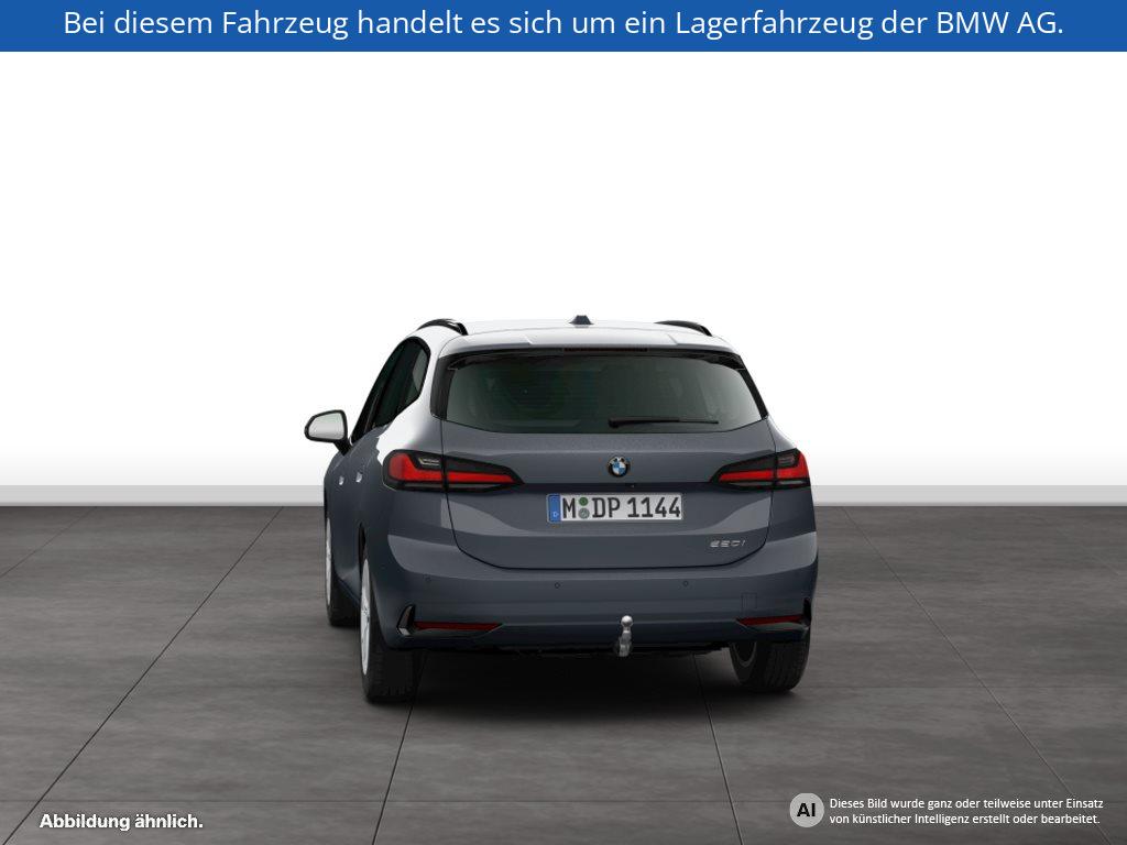 Fahrzeugabbildung BMW 220i Active Tourer