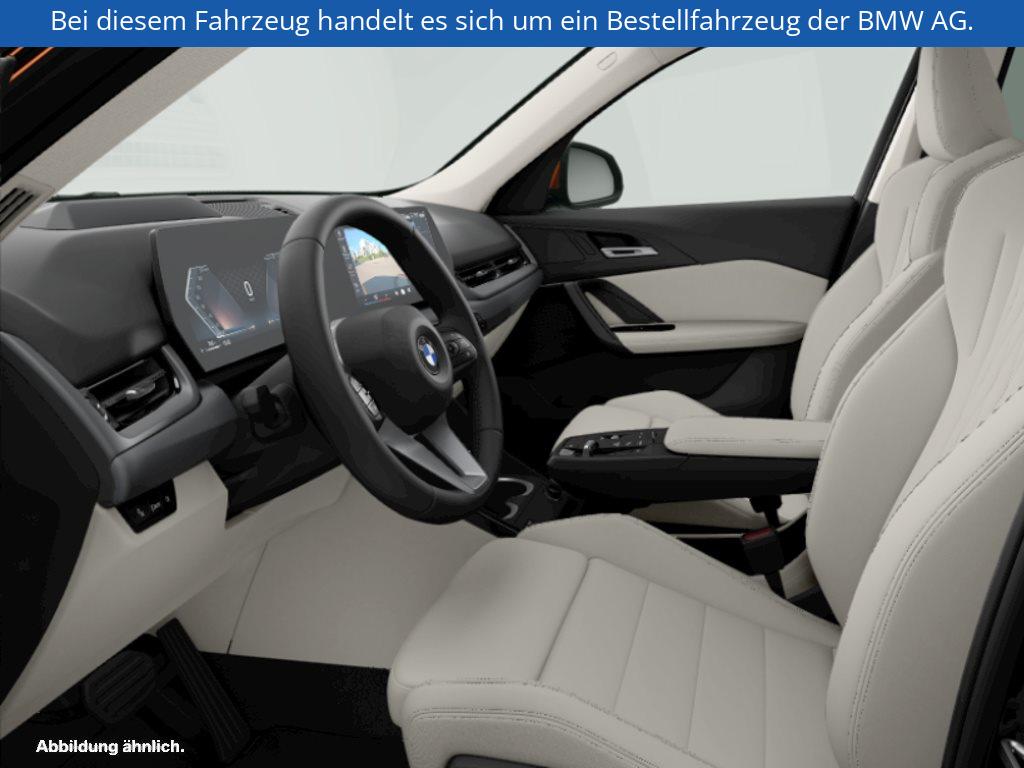 Fahrzeugabbildung BMW X1 sDrive20i