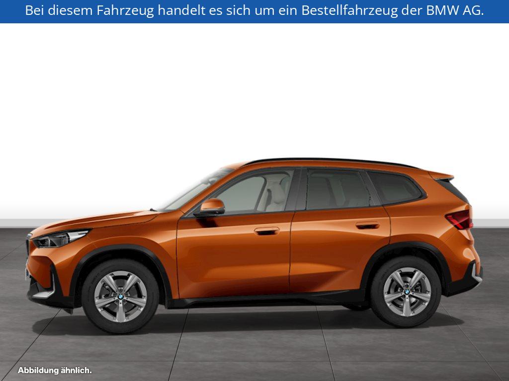 Fahrzeugabbildung BMW X1 sDrive20i